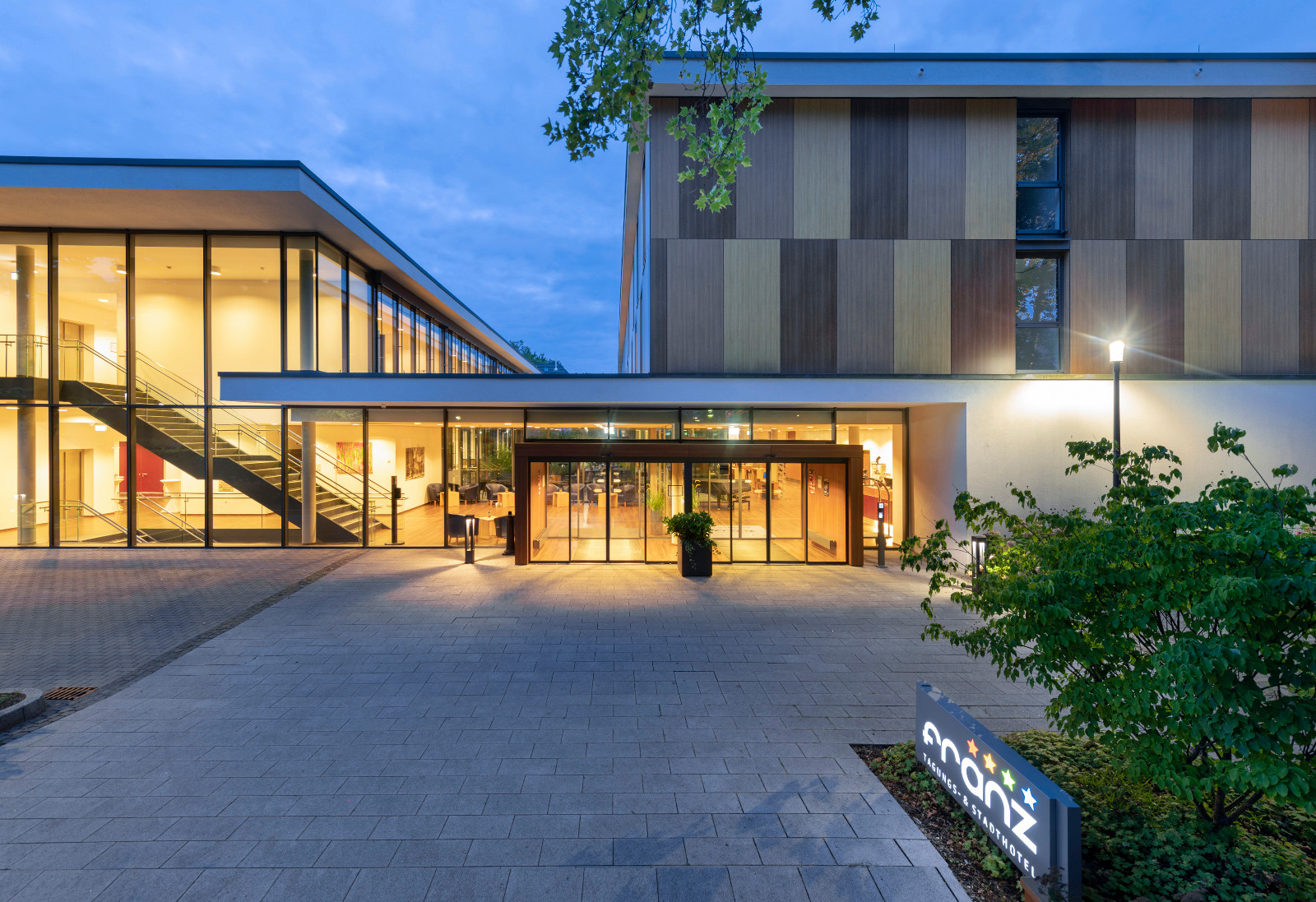 WhatsApp Image 2025-10-10 at 23.15.57 (1) WhatsApp Image 2025-10-10 at 23.15.57 (1)