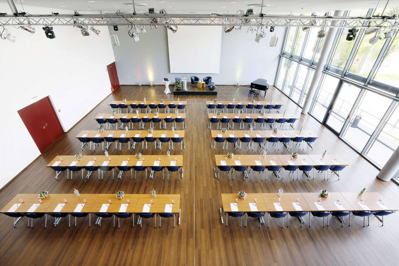 WhatsApp Image 2025-10-10 at 23.15.58 WhatsApp Image 2025-10-10 at 23.15.58